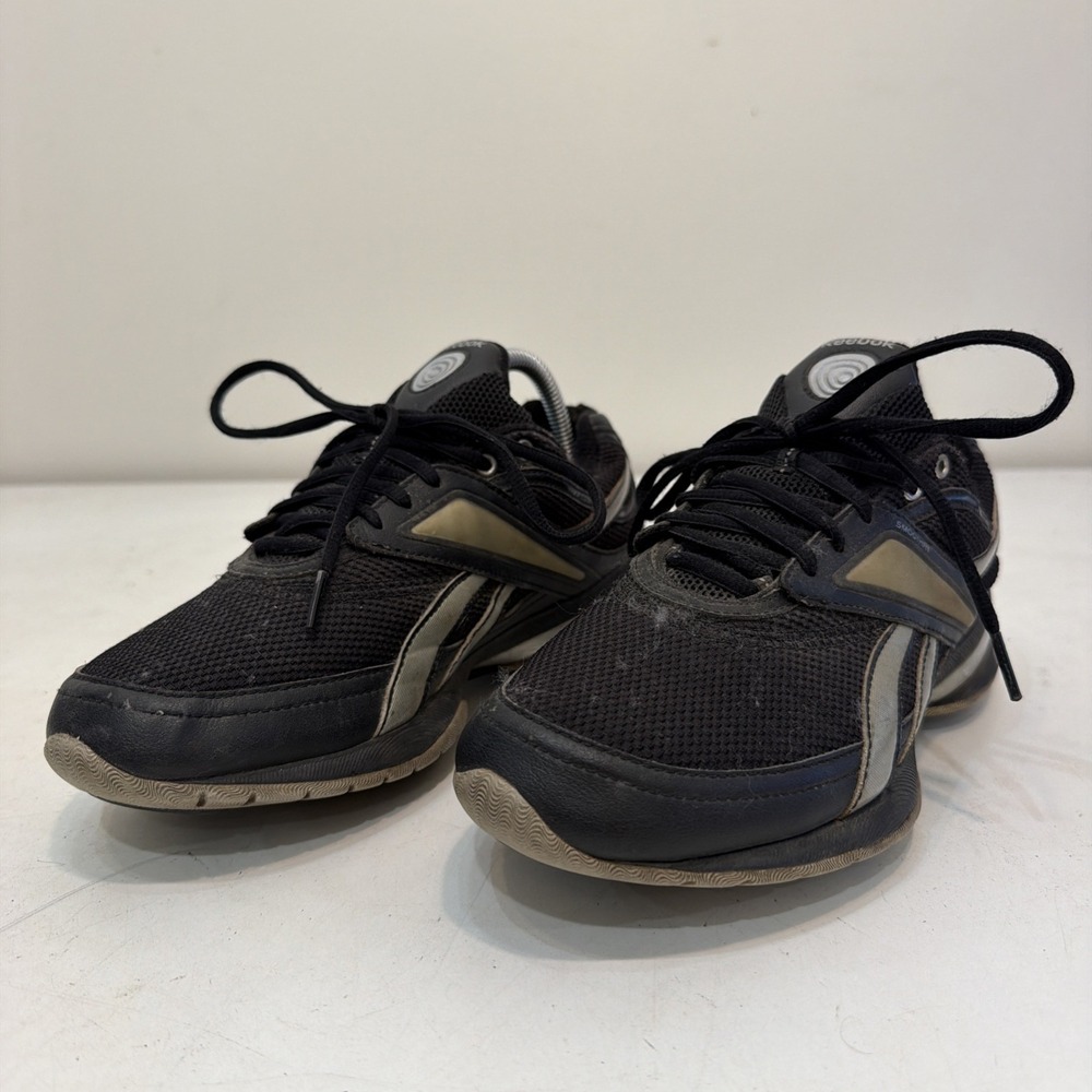 Reebok EasyTone Low Top Mesh Lace-Up Athletic Sneaker Black Silver Size 8.5